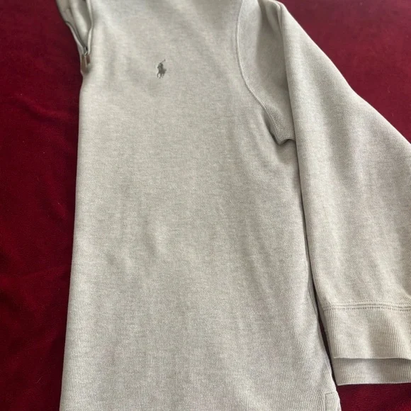 Pullover zip up neck. - Picture 3 of 5